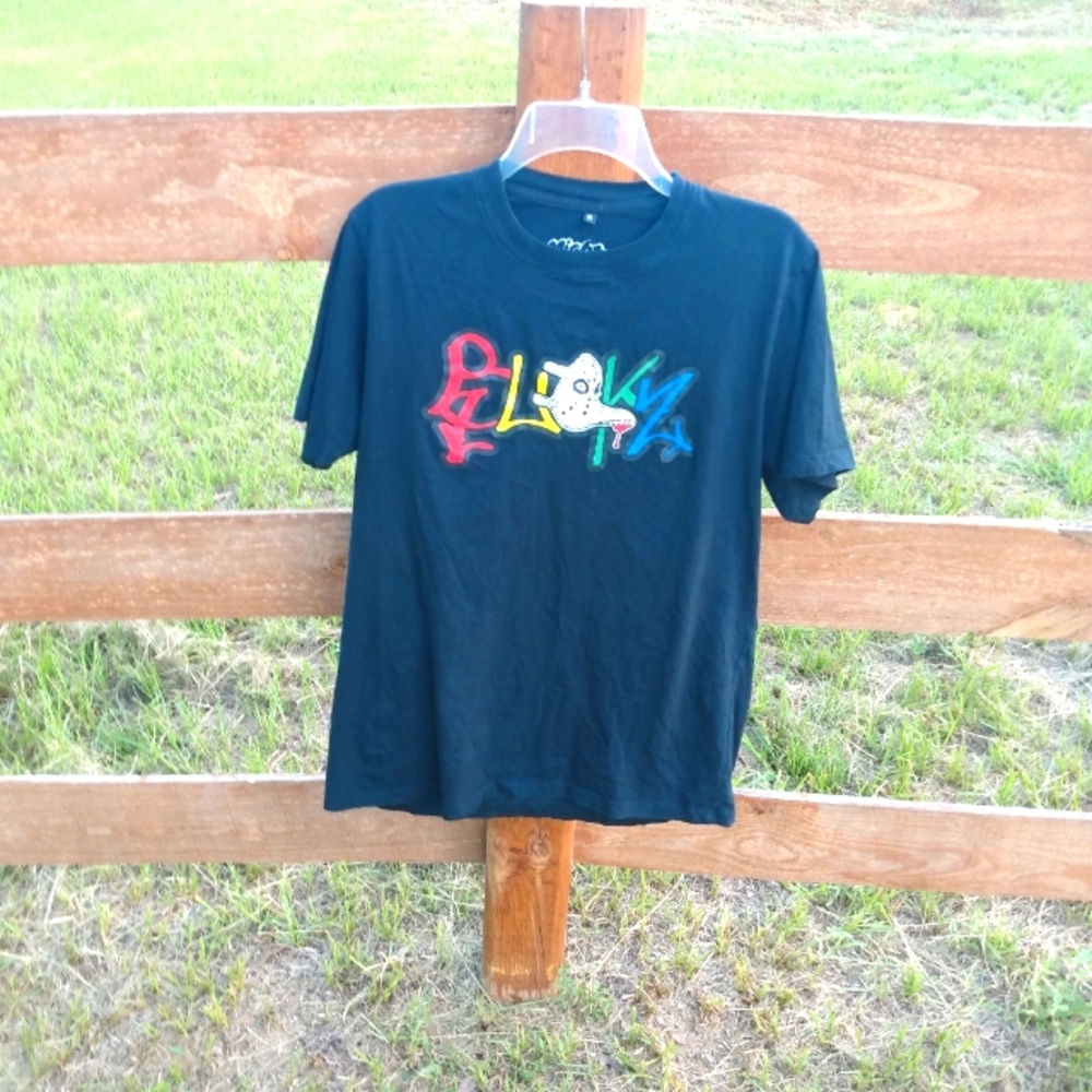 Mighty Buckz  Black Men's T-Shirt size Medium